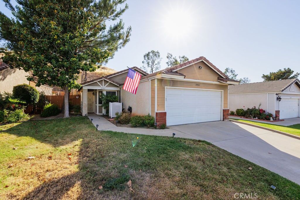 Property Photo: 27811 Hillpointe Drive CA 92585