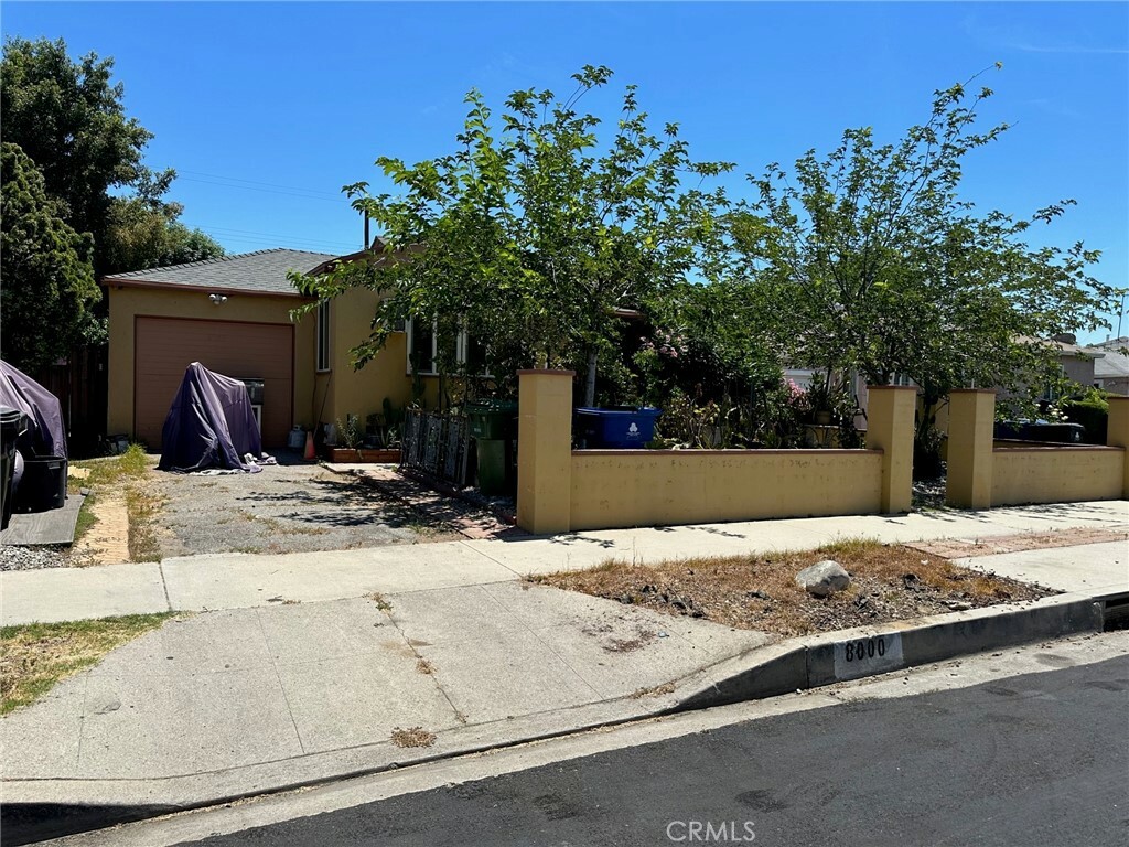 Property Photo:  8000 Burnet Avenue  CA 91402 