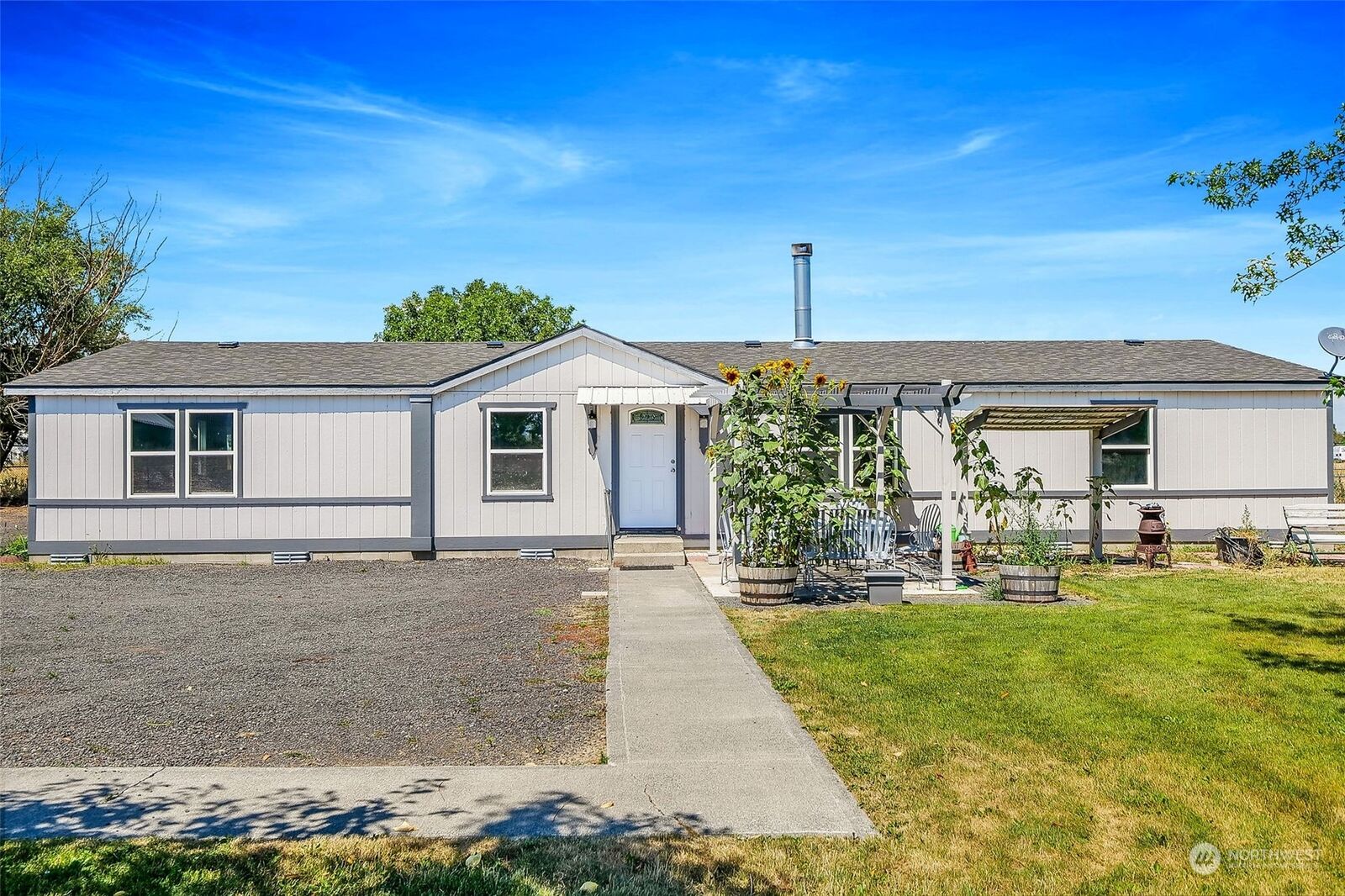 Property Photo:  9728 NE M.3  WA 98837 