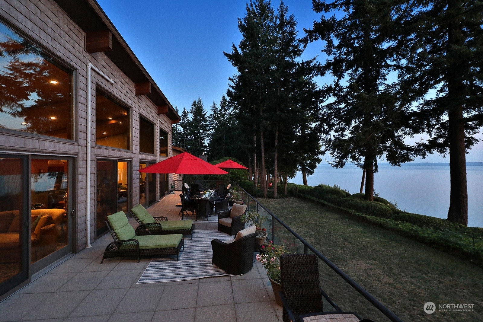 Property Photo:  3186 Eaglecrest Lane  WA 98236 