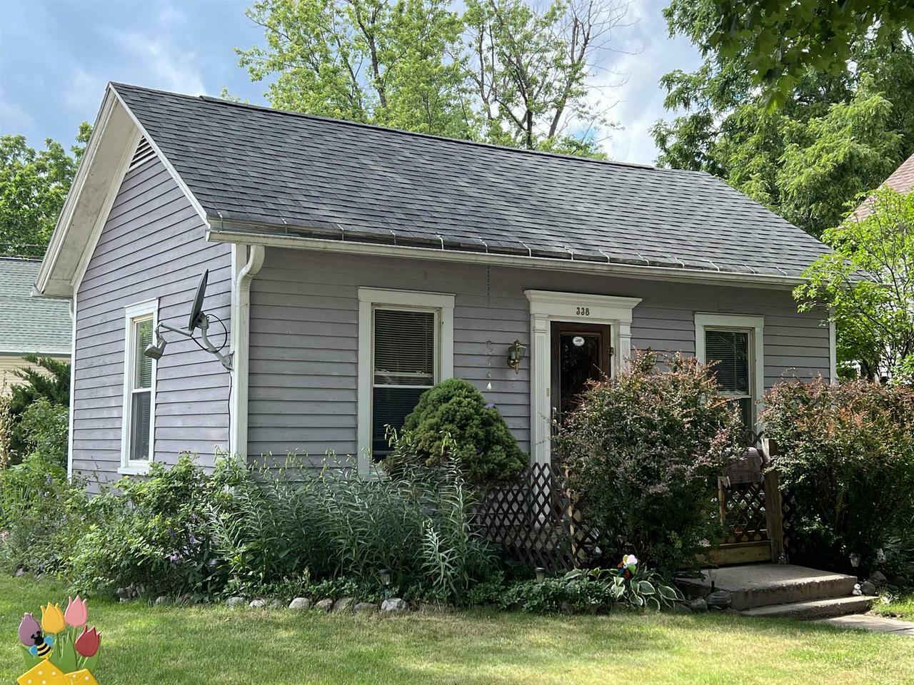 Property Photo:  338 Park Avenue  WI 53548 