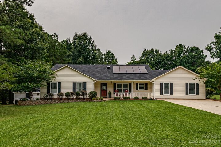 2360 Zinker Road  Rock Hill SC 29732 photo