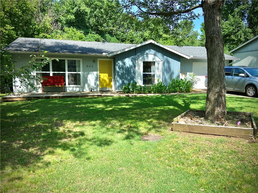 863 S Wood Avenue  Fayetteville AR 72701 photo