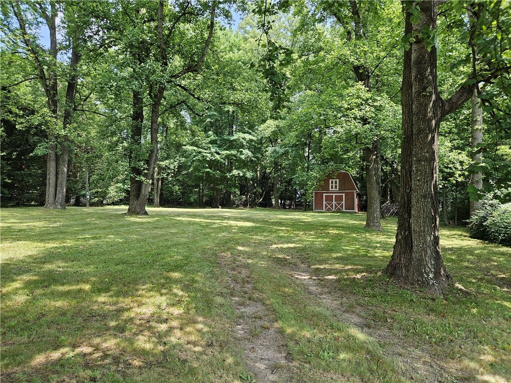 Property Photo:  0 Donohoe Rd  PA 15650 