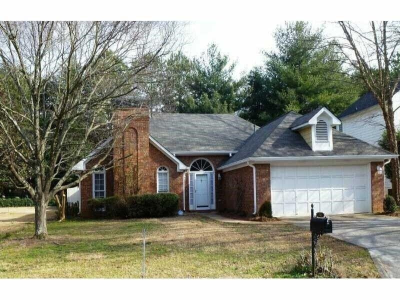 Property Photo: 240 Glen Holly Drive GA 30076