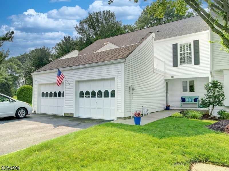 Property Photo: 33 Hampshire Dr 33 NJ 07945