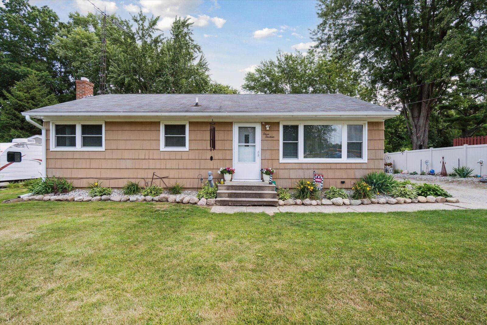 Property Photo:  313 Michigan Street  MI 49237 