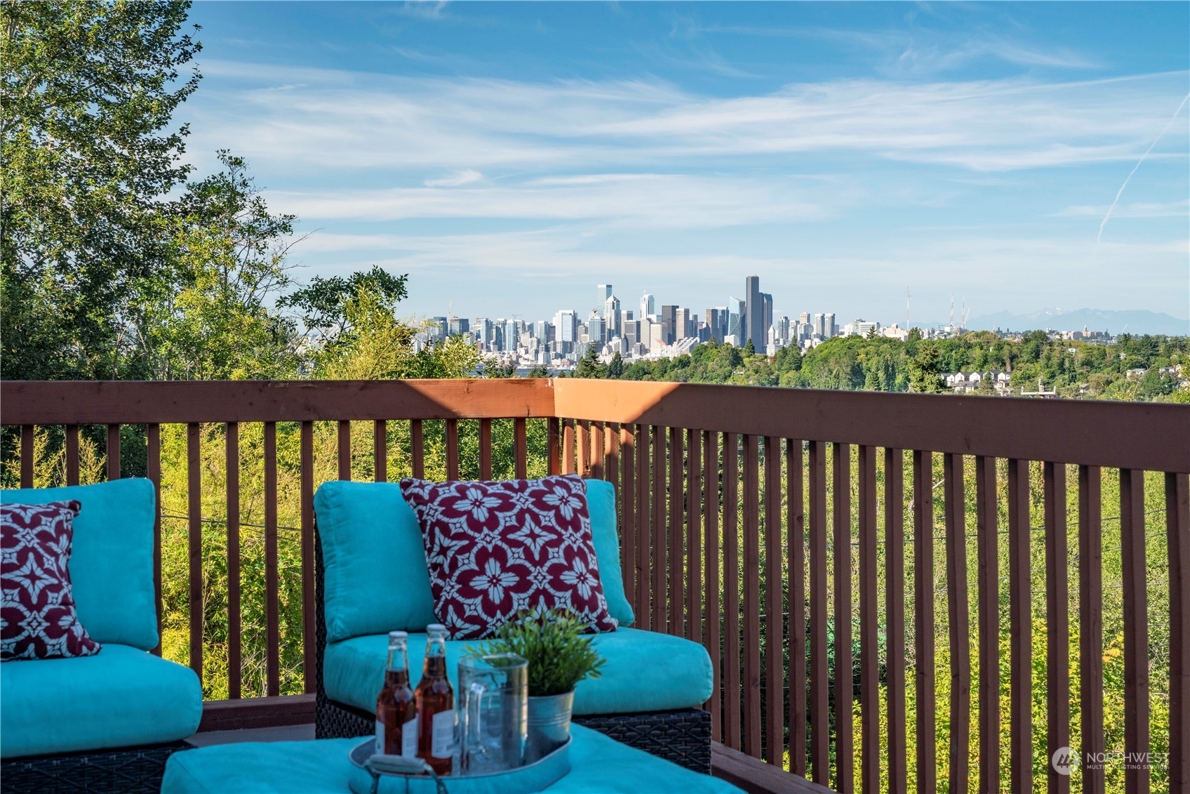 Property Photo: 5627 31st Avenue SW WA 98126