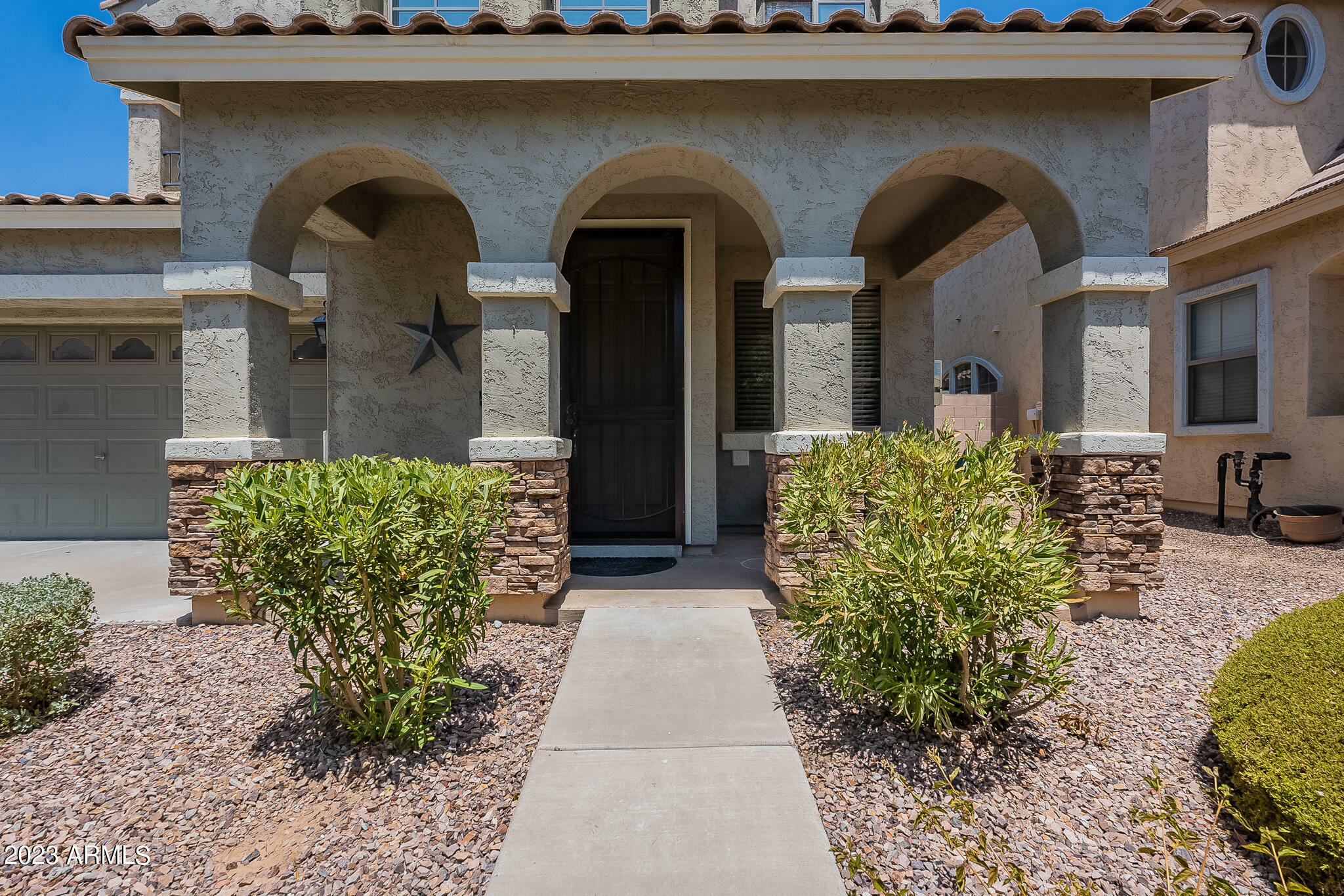 Property Photo:  4140 E Santa Fe Lane  AZ 85297 