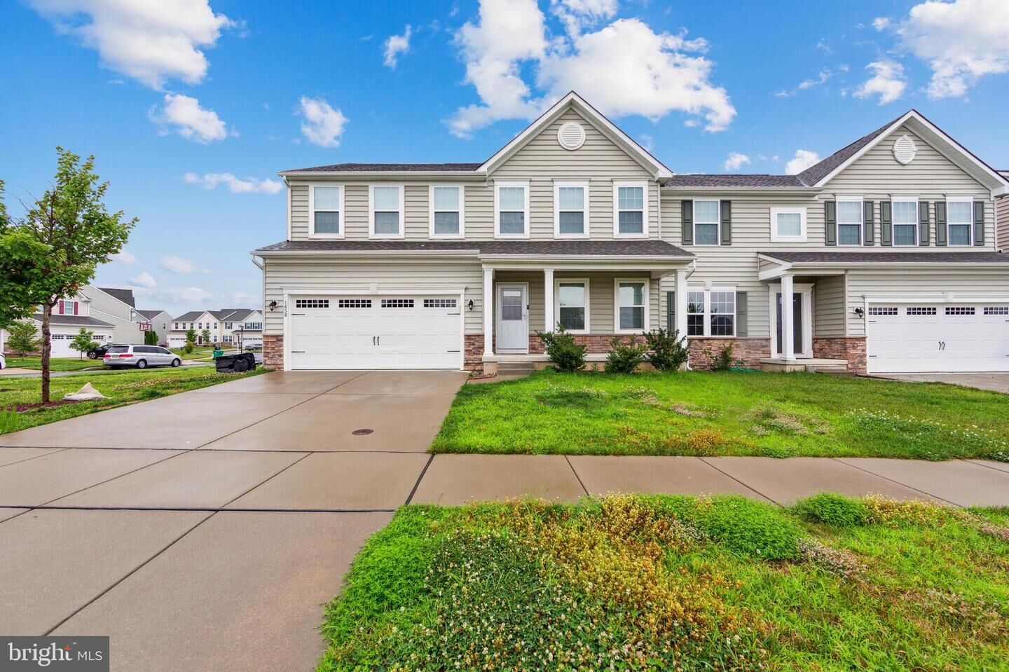 Property Photo:  1458 Starcatcher Drive  DE 19709 