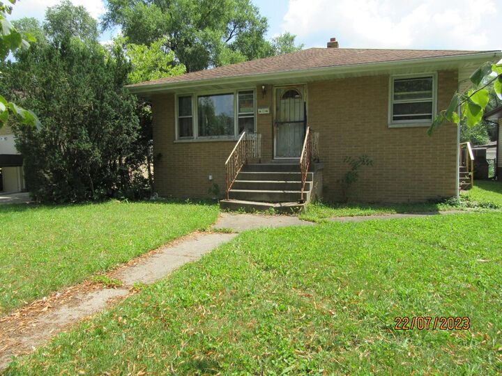 4827 Connecticut Street  Gary IN 46409 photo