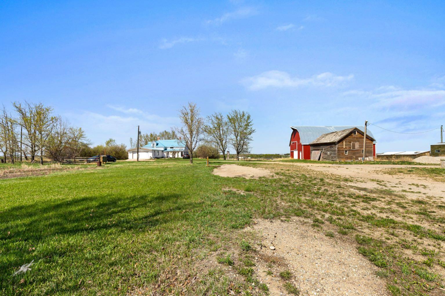 Property Photo: 31121 Range Road 21 AB T0M 0W0