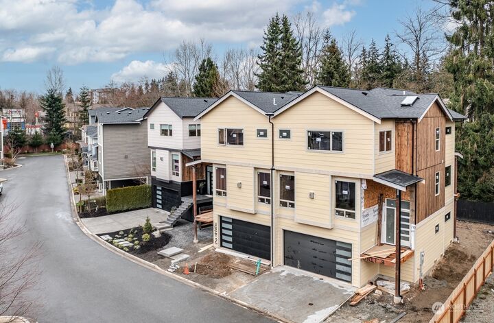 19727 27th Place W 2  Lynnwood WA 98036 photo