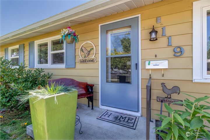 Property Photo: 119 Leonard Street WA 99362