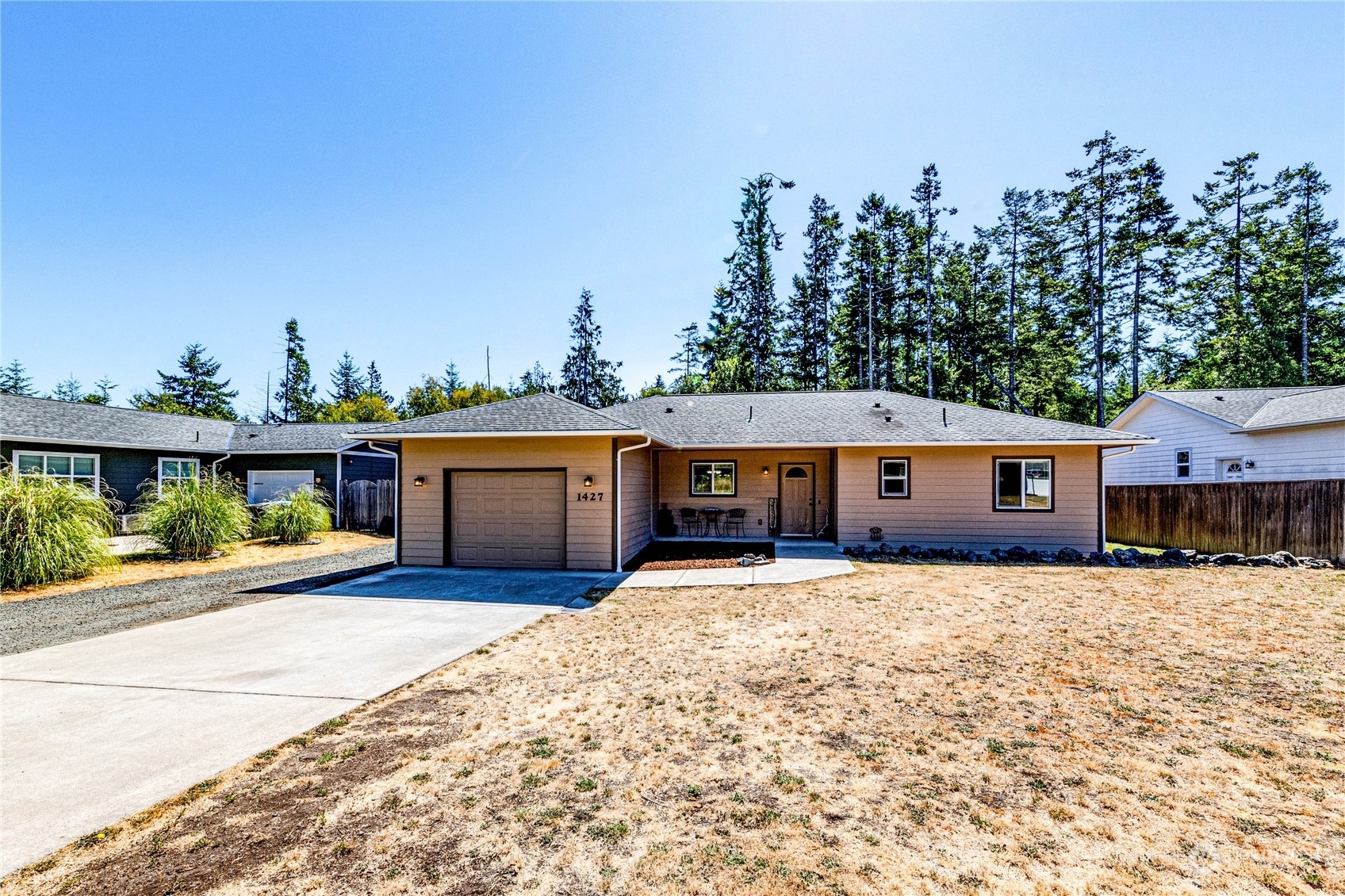 Property Photo:  1427 Pendley Court  WA 98363 