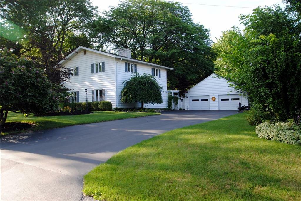 Property Photo:  605 North Road  NY 14546 