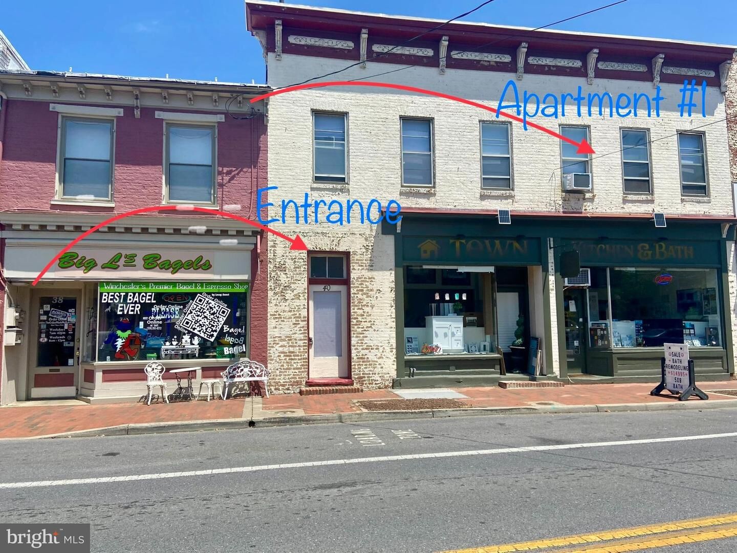 Property Photo:  40 Piccadilly Street E 1  VA 22601 