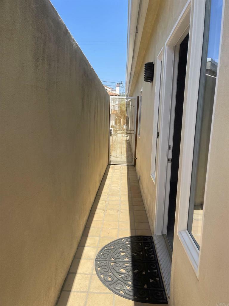 Property Photo: 326 J CA 92118