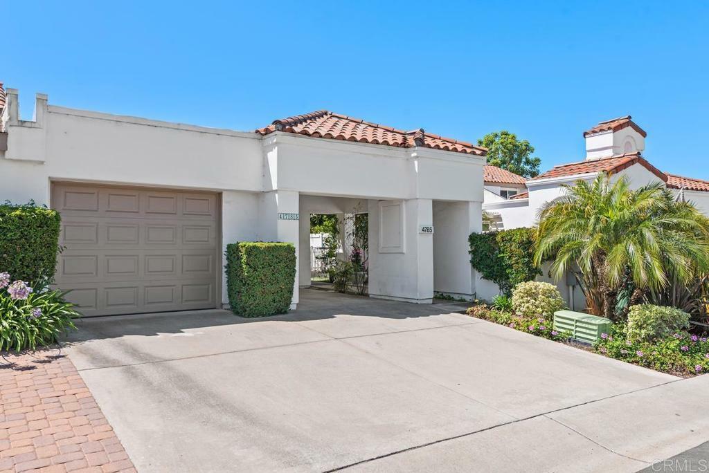 Property Photo: 4785 Collinos Way CA 92056