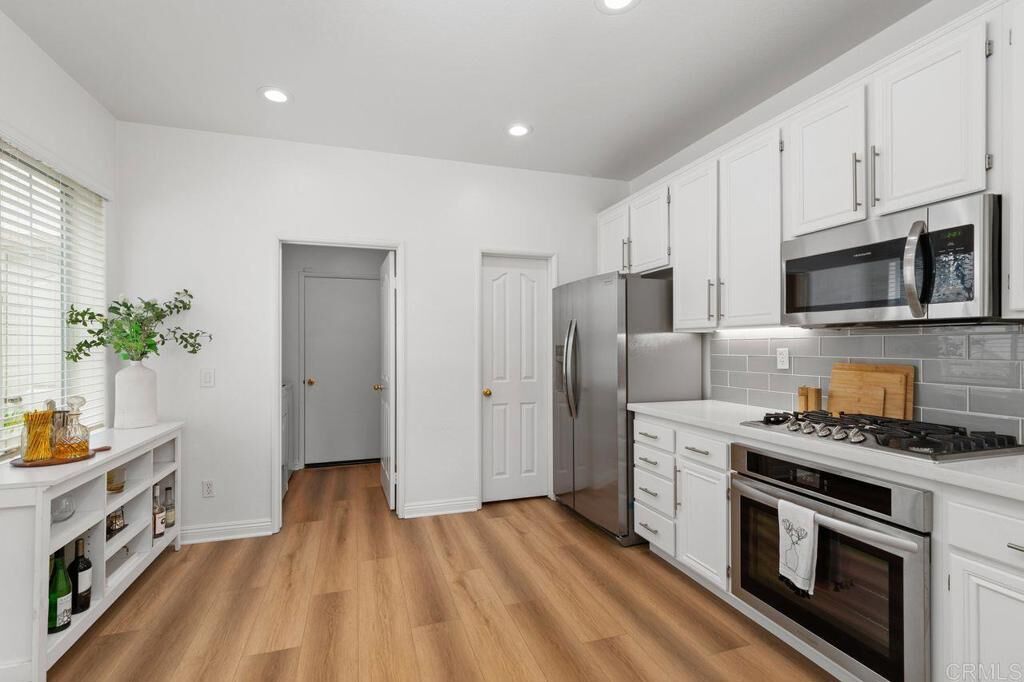 Property Photo:  3765 Carmel View Road 4  CA 92130 