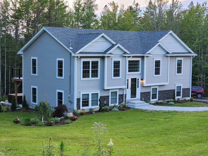 715 Levenseller Road  Holden ME 04429 photo