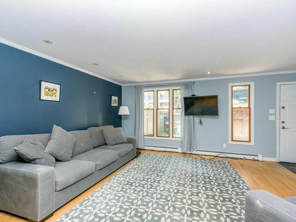 Property Photo:  155 Erie St Th  MA 02139 