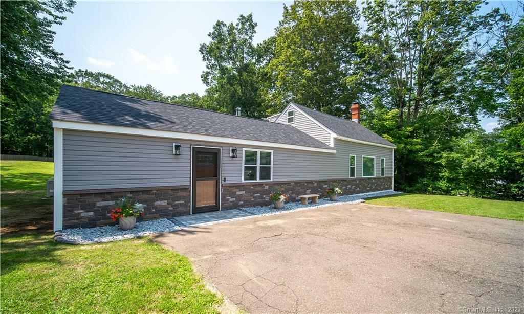 Property Photo: 68 Baxter Street CT 06084