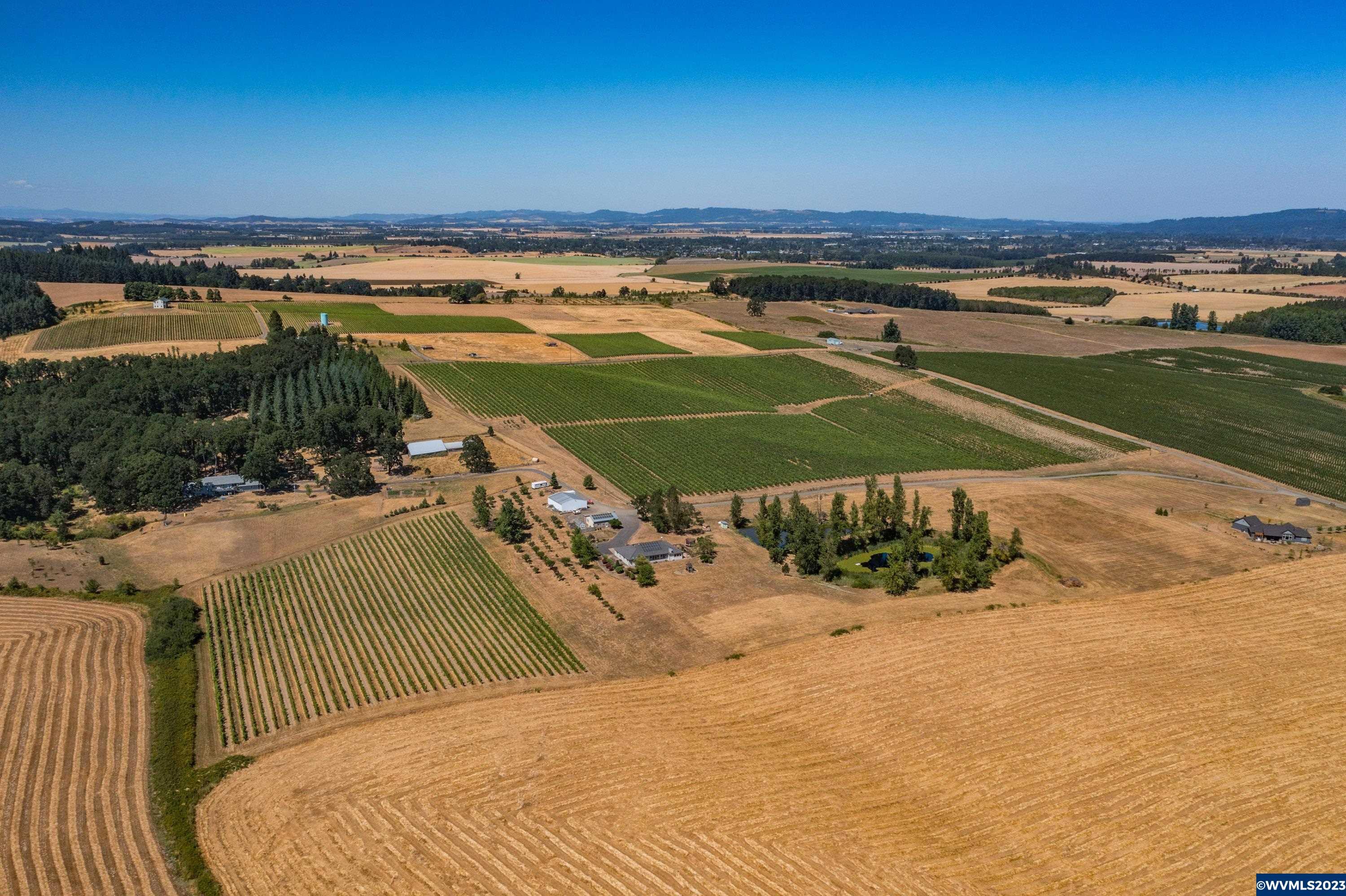 Property Photo:  10845 Brateng Rd  OR 97361 