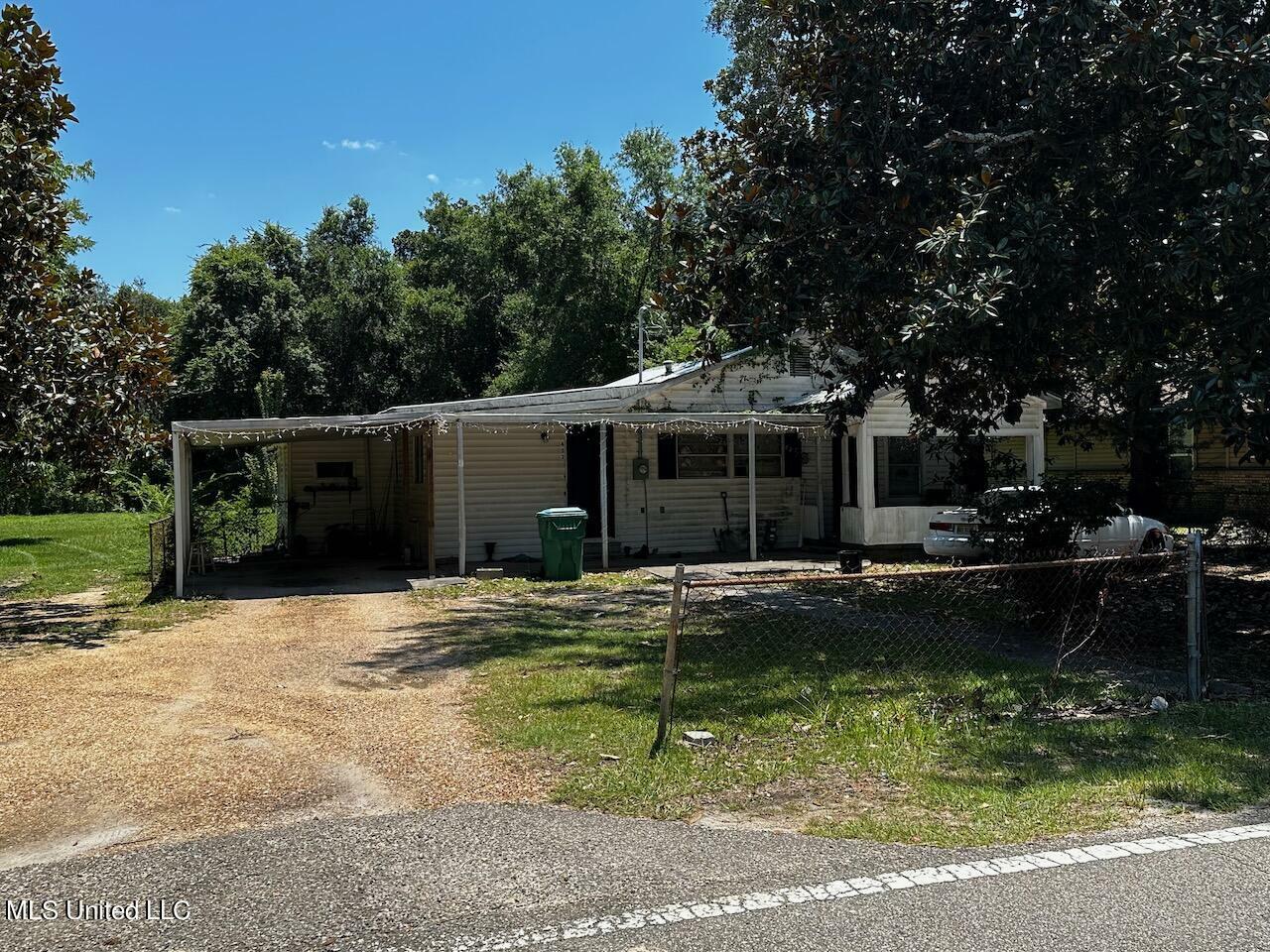 Property Photo:  452 Tegarden Road  MS 39507 