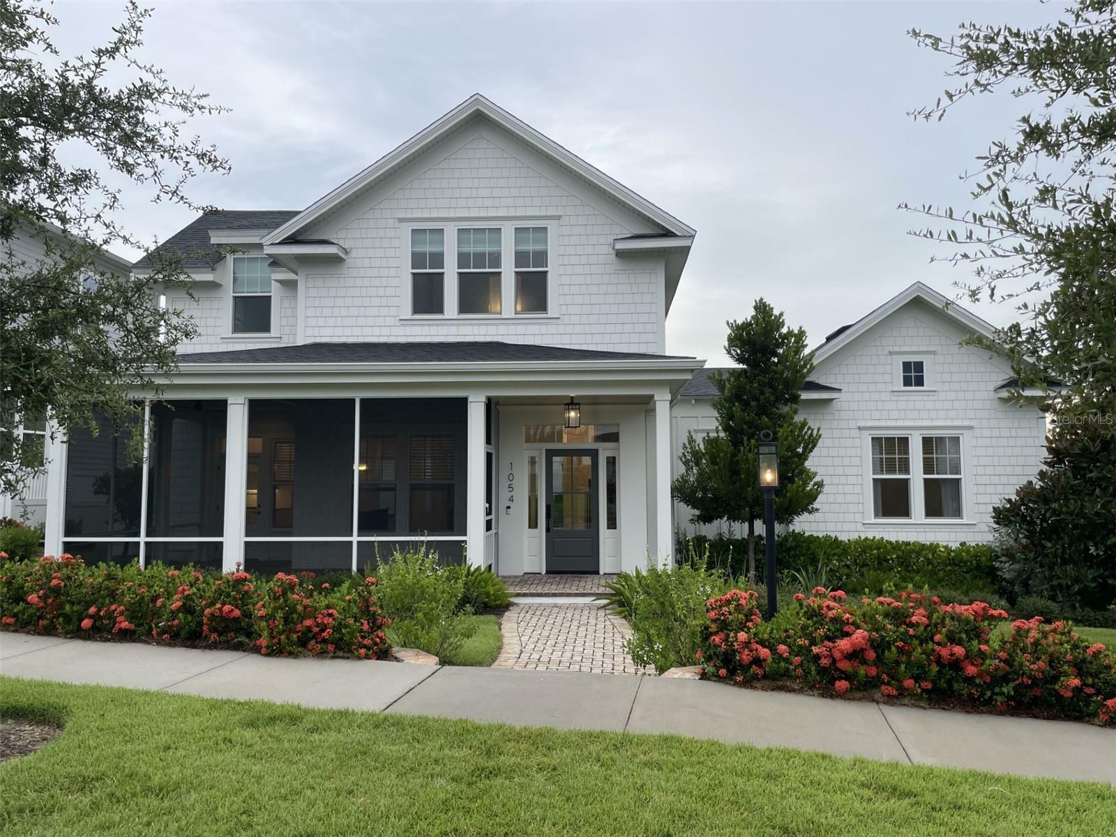Property Photo: 1054 Kershaw Drive FL 34787