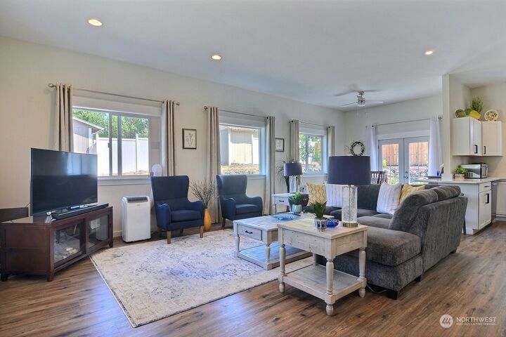 Property Photo:  2007 191st Avenue Ct SW  WA 98349 