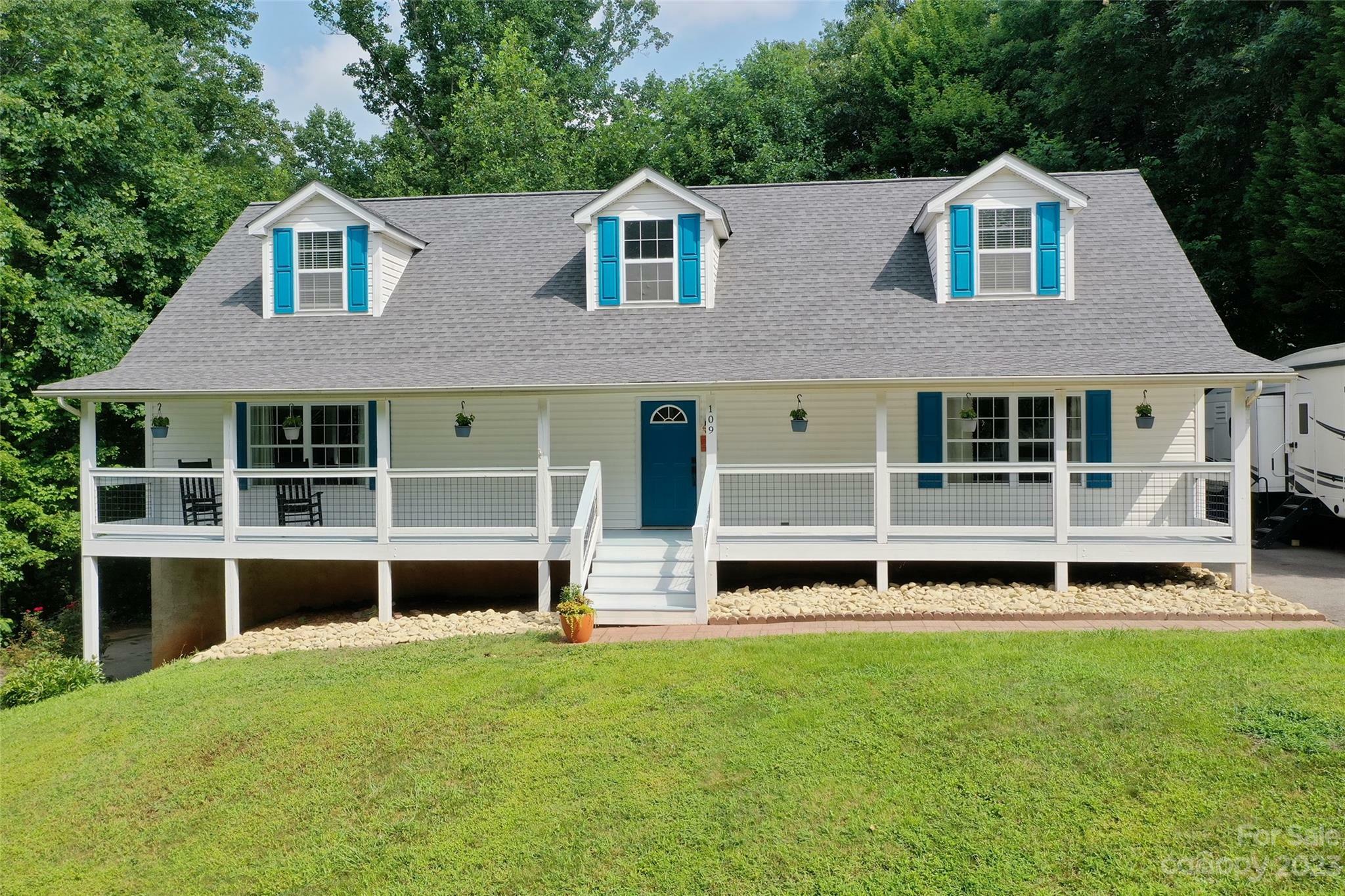 Property Photo: 109 Hoosier Court 8 NC 28745