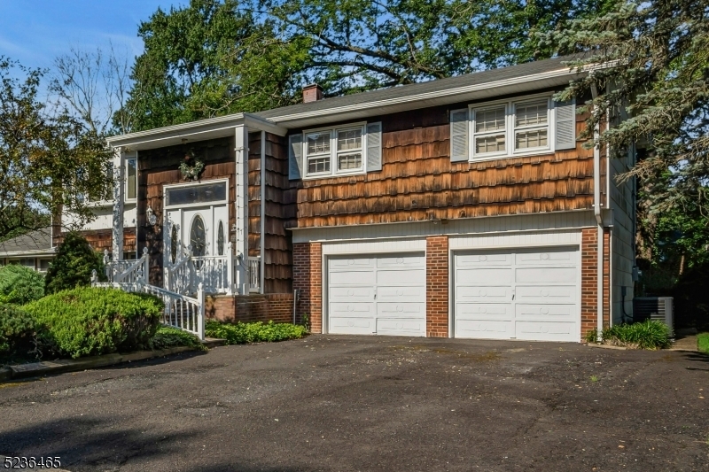 Property Photo:  37 Valley Vale Dr  NJ 08857 