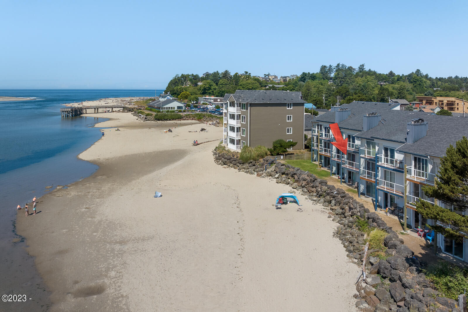 Property Photo: 1116 SW 51st Street 205 OR 97367