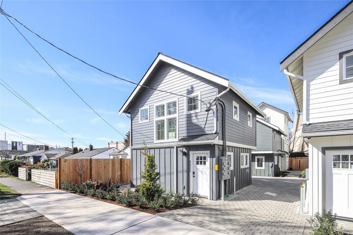 9035 15th Avenue SW  Seattle WA 98106 photo