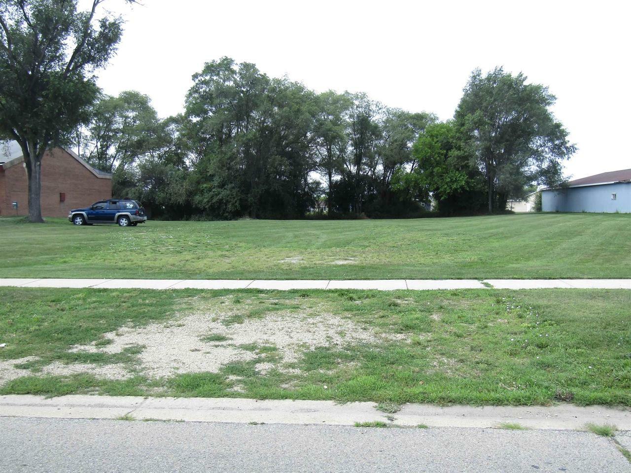 Property Photo:  2416 Center Avenue  WI 53546 