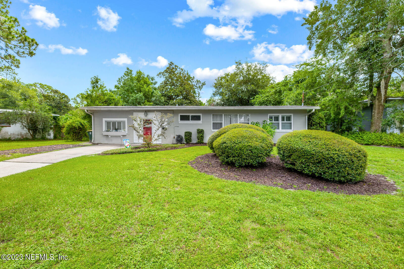 Property Photo:  6920 Holiday Road N  FL 32216 