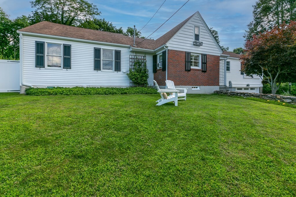 Property Photo:  509 Salisbury Street  MA 01609 