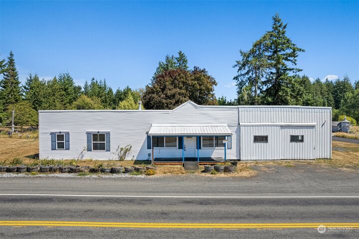 3945  Jackson Highway  Chehalis WA 98532 photo