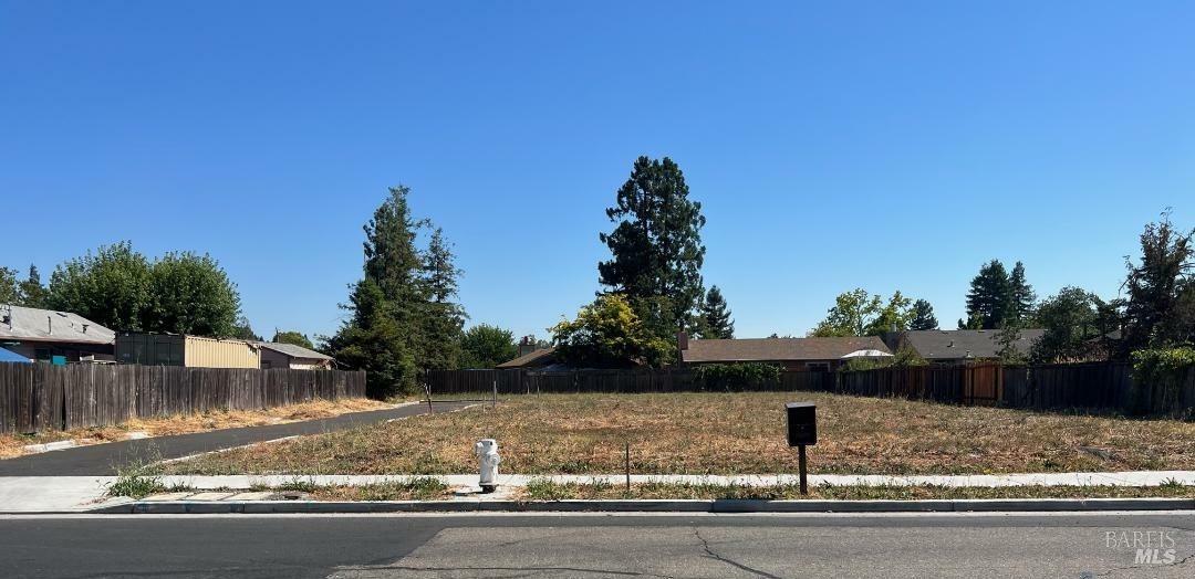 Property Photo: 1124 Russell Avenue CA 95403