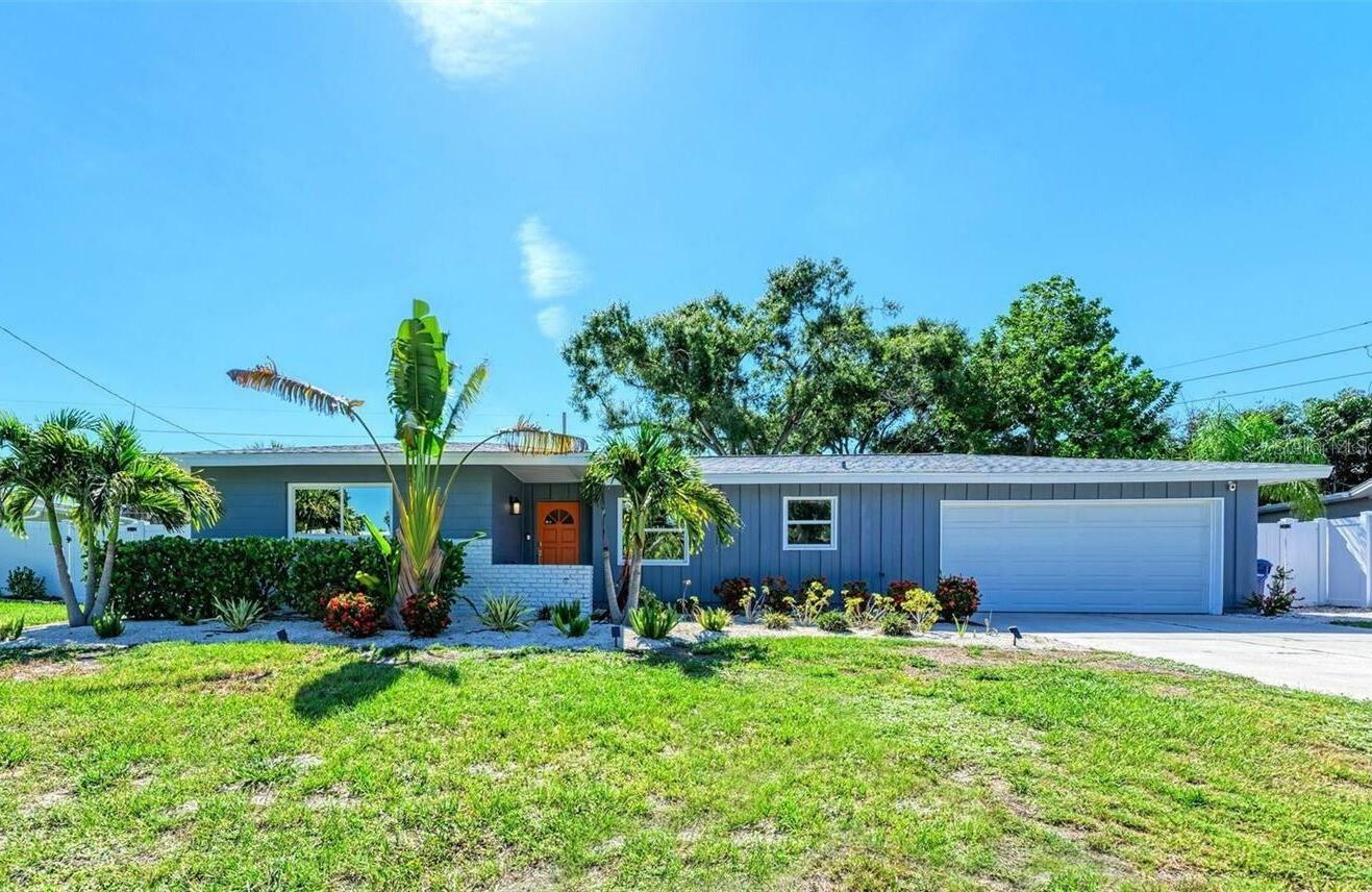 2623 Suncrest Drive  Sarasota FL 34239 photo