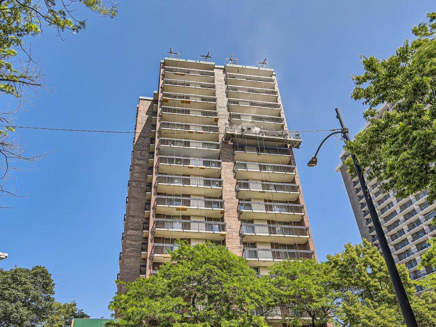 Property Photo: 5901 N Sheridan Road 4K IL 60660