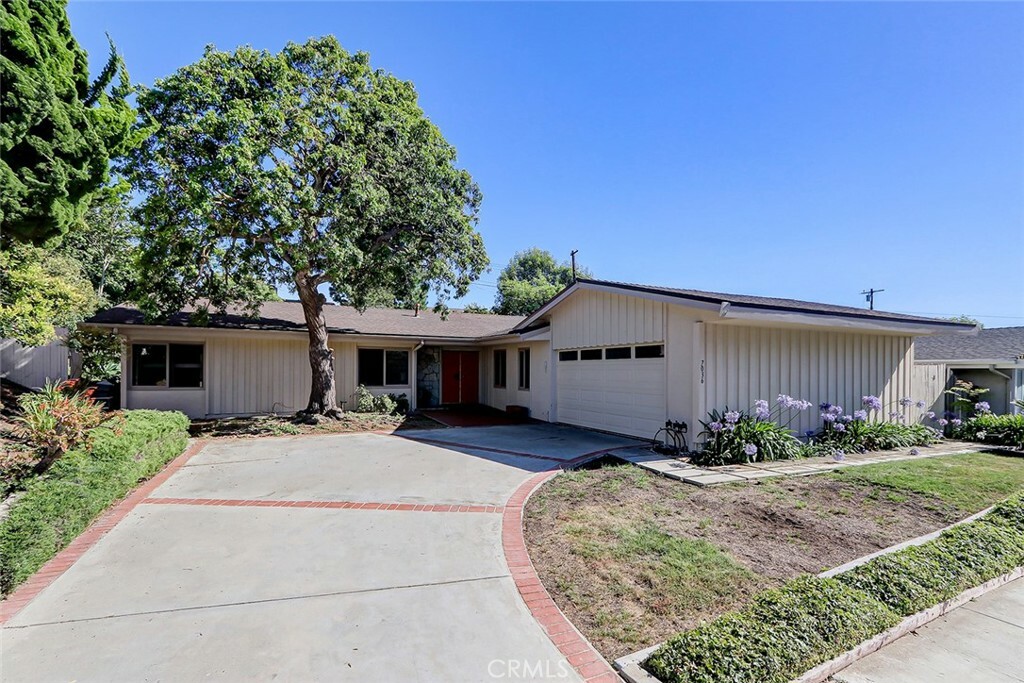 Property Photo: 7036 Hedgewood Drive CA 90275
