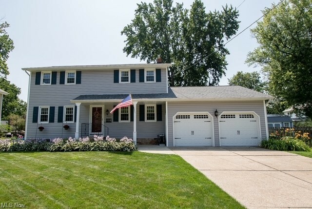 Property Photo:  8432 Forestview Avenue  OH 44060 