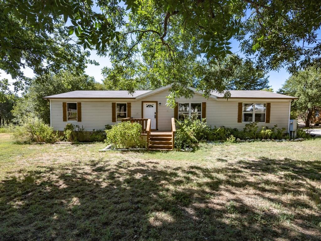 Property Photo:  184 Brazos Valley Lane  TX 76087 