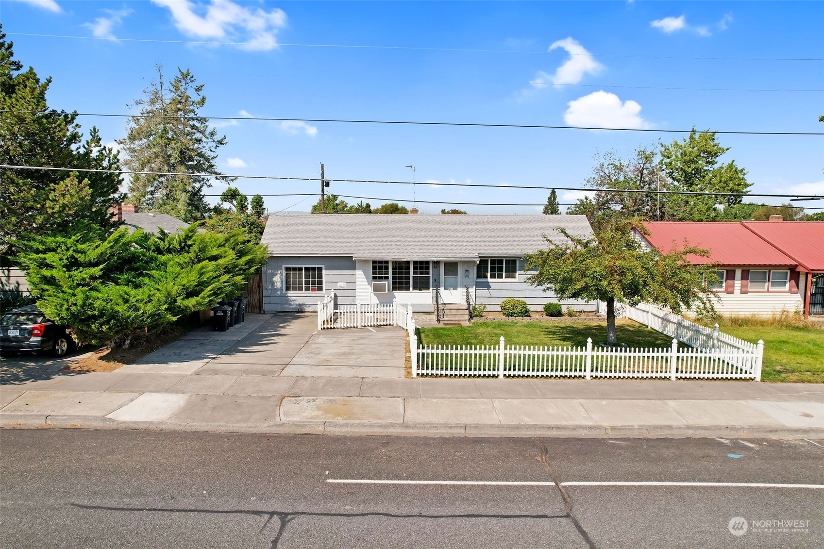 Property Photo:  576 S Clover Drive  WA 98837 