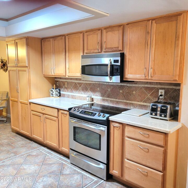 Property Photo: 11075 W Edgewood Drive AZ 85351