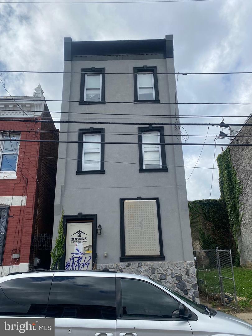 Property Photo:  2216 W Norris Street  PA 19121 