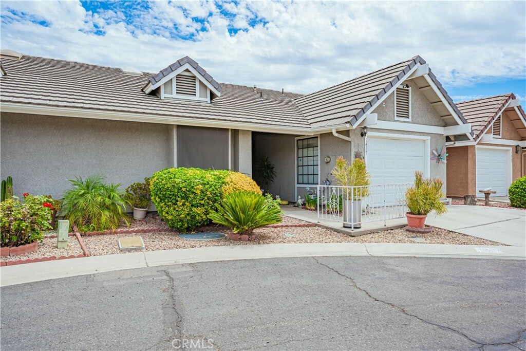 Property Photo:  1417 Jackson Circle  CA 92583 