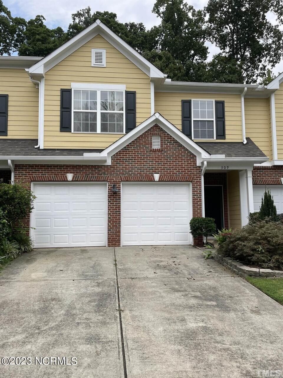 Property Photo:  309 Bartlett Circle  NC 27278 